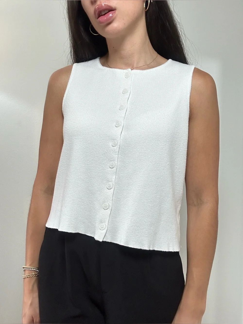 Vintage 90's Major Label Sleeveless White Button-Front Knit Top Tank Size L